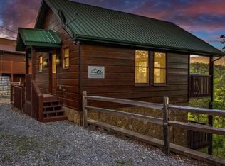 2633 Raccoon Hollow Way, Sevierville, TN 37862