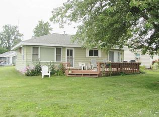 140 Ln 305a Crooked Lk, Angola, IN 46703