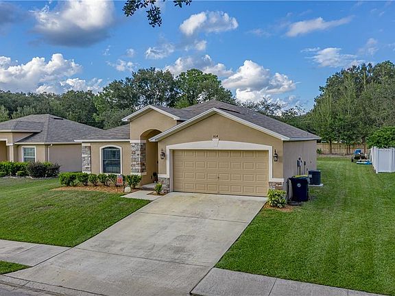 4th image of 804 Barrister Dr