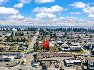 2805 S 216th St, Des Moines, WA 98198