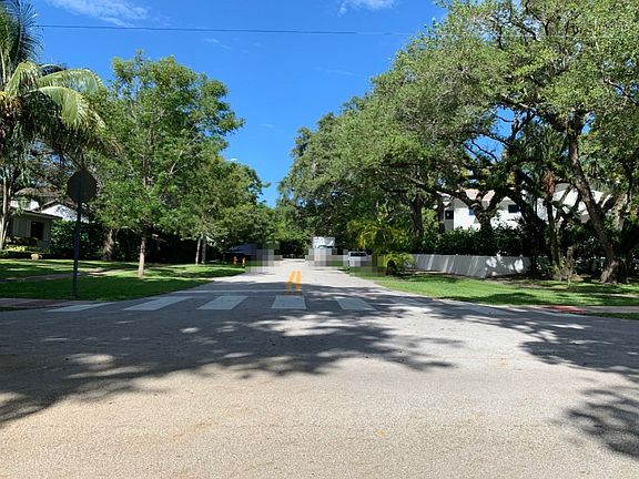 4th image of 635 Viznar Ave