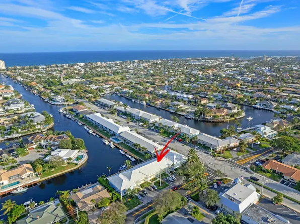 2301 NE 36th Street #204, Lighthouse Point, FL 33064