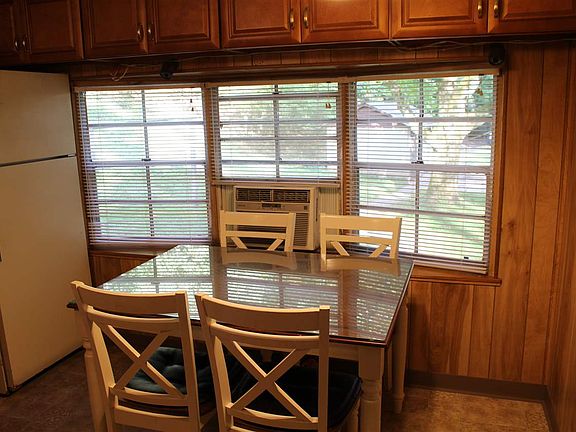 4th image of 2690 Lower Toms Creek Rd