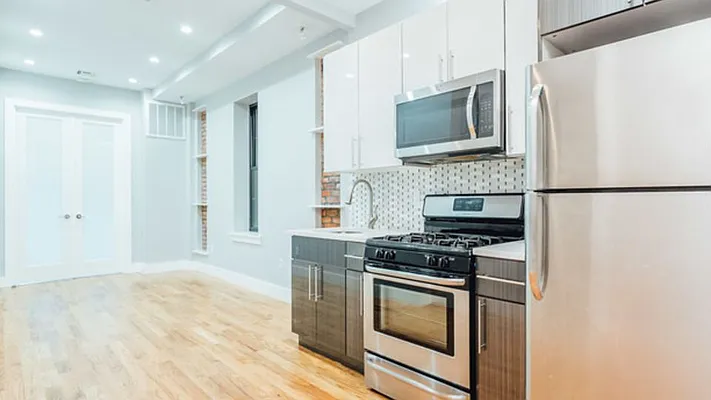 Rented by Nooklyn NYC LLC | media 16