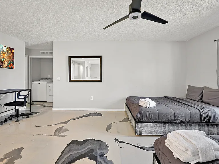 52 Perrotti Ln — Photo 27