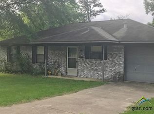 1113 W 13th St, Mount Pleasant, TX 75455