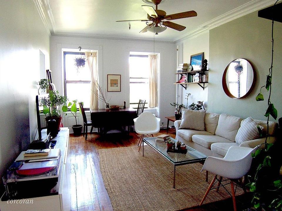 2nd image of 246 Vanderbilt Ave APT 15