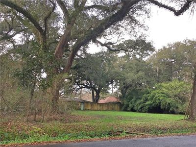 Fountain St, Mandeville, LA, 70448