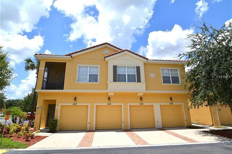 1st image of 2818 Oakwater Dr #2818