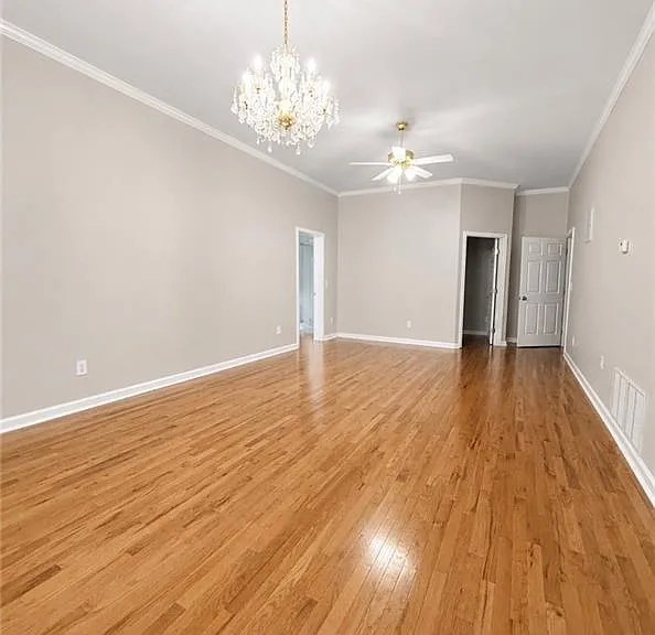 3235 Bentwood Close — Photo 42