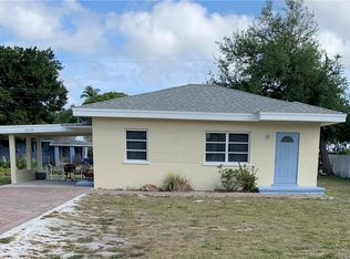 10021 Pennsylvania Ave, Bonita Springs, FL 34135