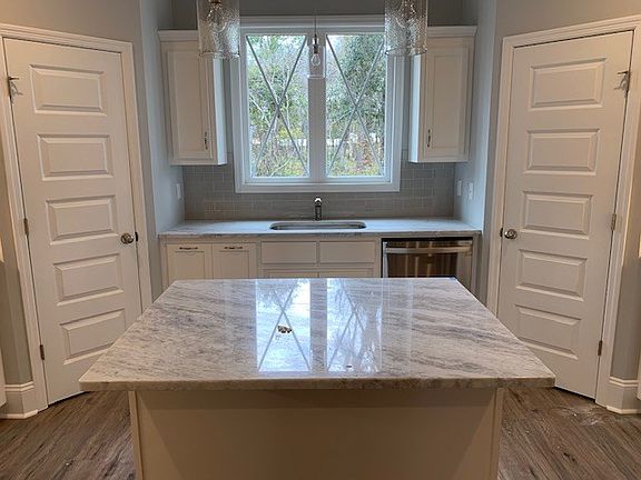 5th image of 3625 Deidra Miller Cir