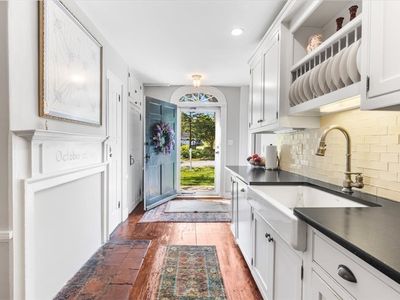 113 Ashland St, Abington, MA, 02351