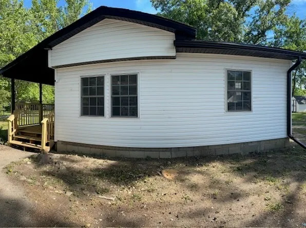 110 N Robert Dr, Godley, IL 60407