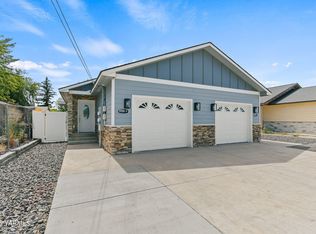 1900 W Mead Ave #1 & 2, Yakima, WA 98902