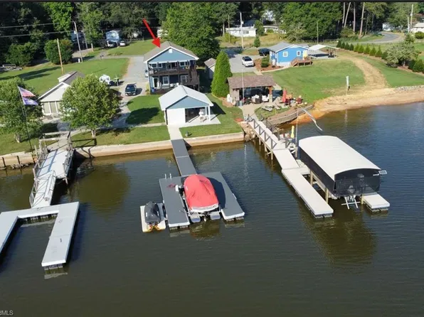 384 Lake Shore Ave, Lexington, NC 27292