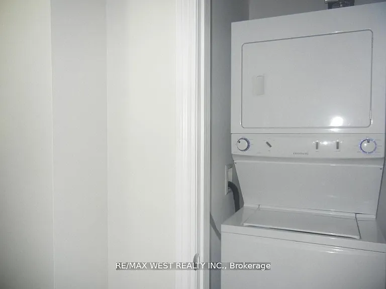 427 Aberdeen Ave #406 — Photo 14