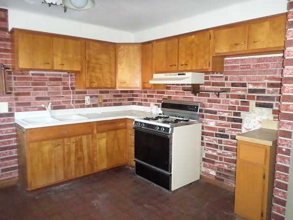 4th image of 1554 Wakonda Dr
