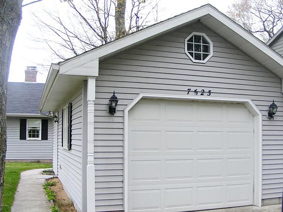 5th image of 7523 S Harbor Dr