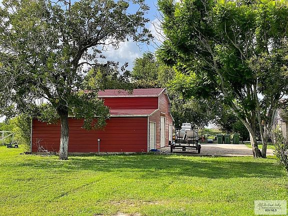 2nd image of 8837 Boca Chica Blvd