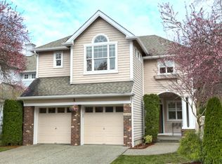 25042 SE 42nd St, Issaquah, WA 98029