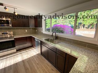 10915 SW 57th Ave, Portland, OR 97219