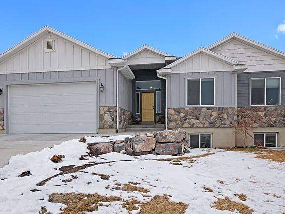 5th image of 1457 S Allison Way