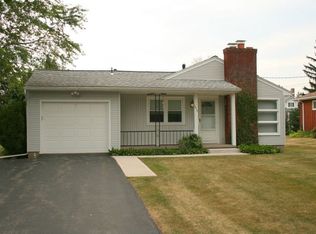 1617 Scribner Rd, Penfield, NY 14526