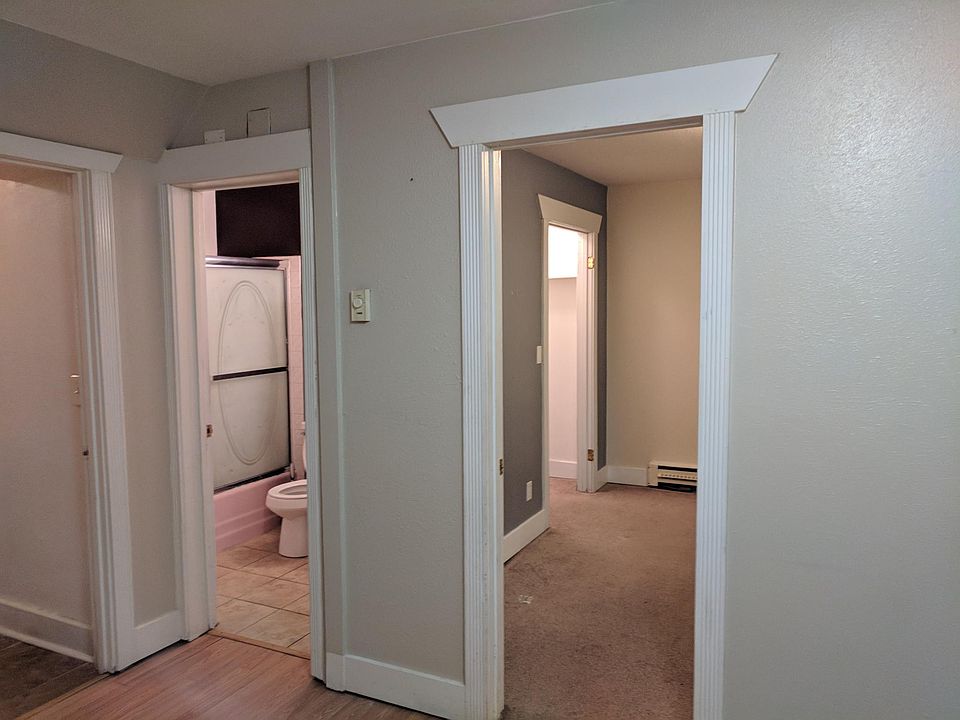 1st image of 14358 Lenora Pl N