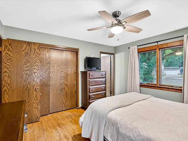 18 Cathy Ct — Photo 24