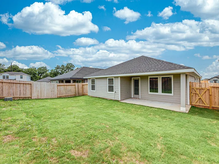 1711 Portorosso Dr — Photo 32