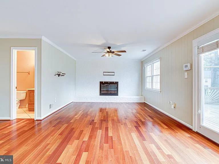 3022 Dower House Dr — Photo 22