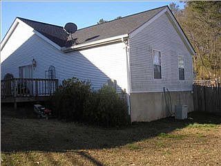 2nd image of 2935 Robinwood Ln