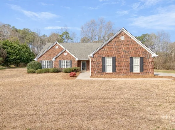 1071 Vanessa Avenue, Bogart, GA 30622
