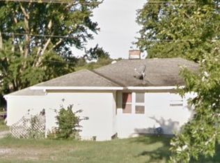 21575 Pontiac Trl, South Lyon, MI