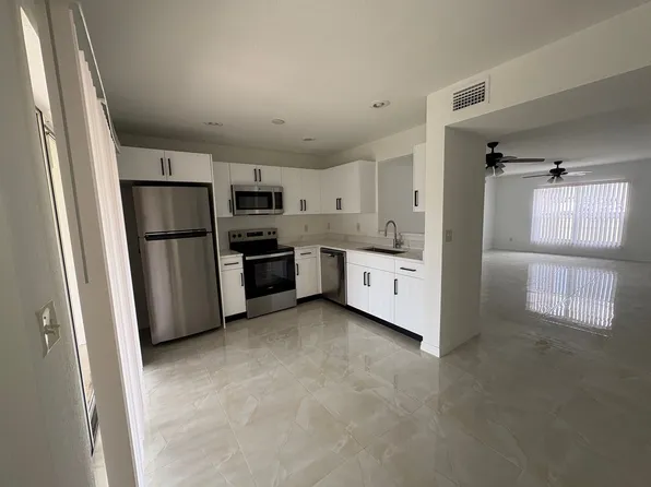 4704 Skyline Blvd, 4704 Skyline Blvd APT 4, Cape Coral, FL 33914