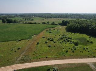 W Waters Edge Dr #9, Scottville, MI