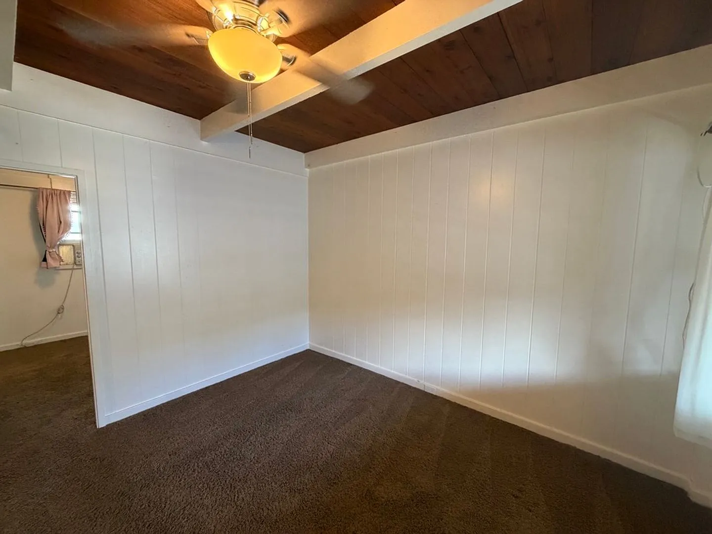 2032 Kapiolani — Photo 2