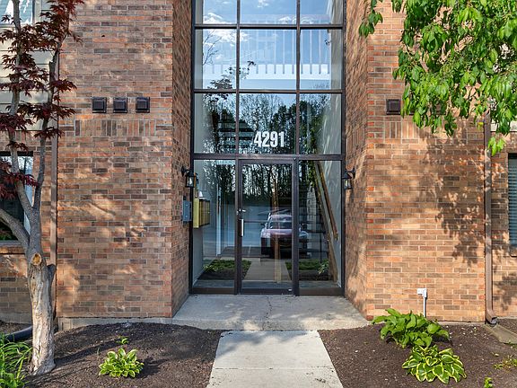 2nd image of 4291 Village Parkway Cir W APT 2