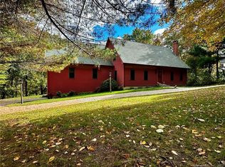 165 Grassy Hill Rd, Woodbury, CT 06798