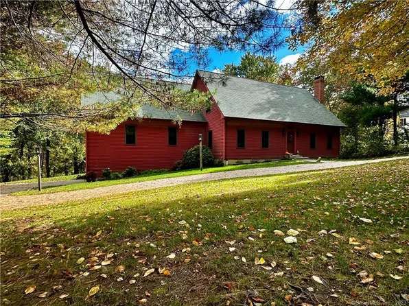 165 Grassy Hill Road, Woodbury, CT 06798