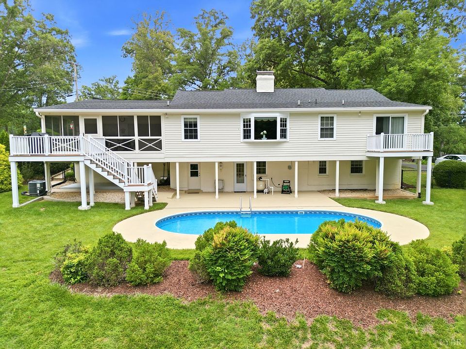 1st image of 3031 Sedgewick Dr