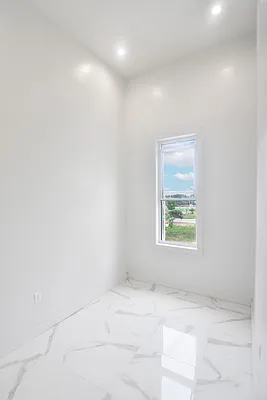 Rented by The Agency | media 13