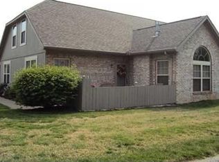8015 River Park Way, Evansville, IN