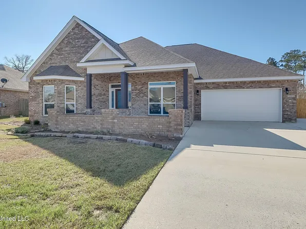 7081 Glen Eagle Dr, Biloxi, MS 39532