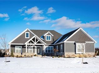 6825 Black Tail Ct, Medina, OH 44256
