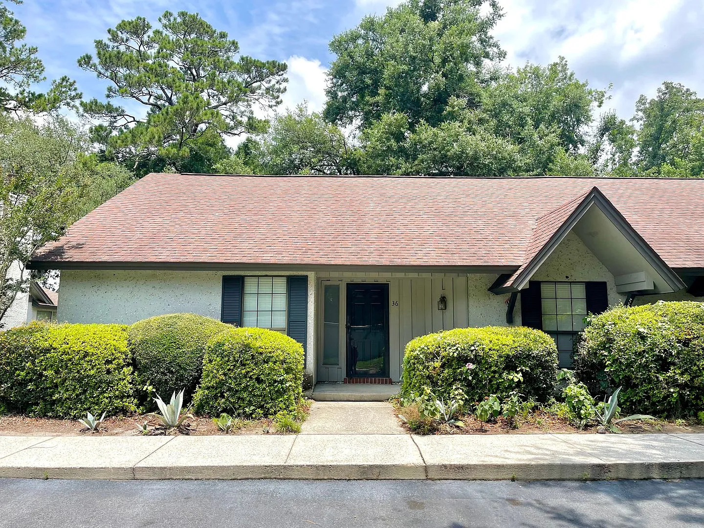 36 Shipwatch Road, Savannah, GA 31410 — Photo 1