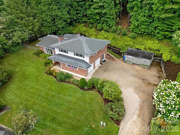 4th image of 337 Delphia Dr