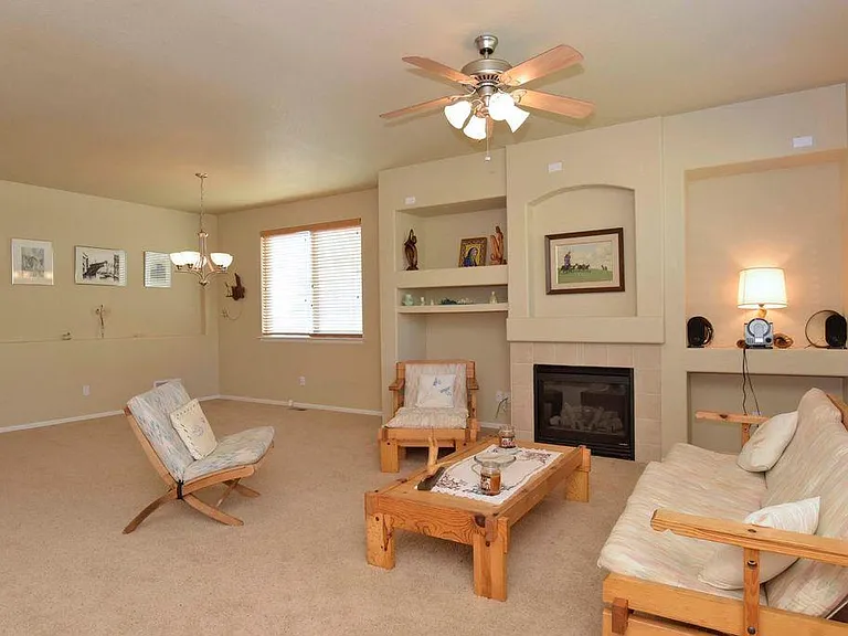 11711 Kearney Way — Photo 4