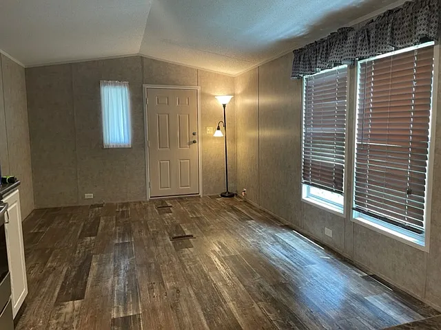 26 Amirite Dr — Photo 2